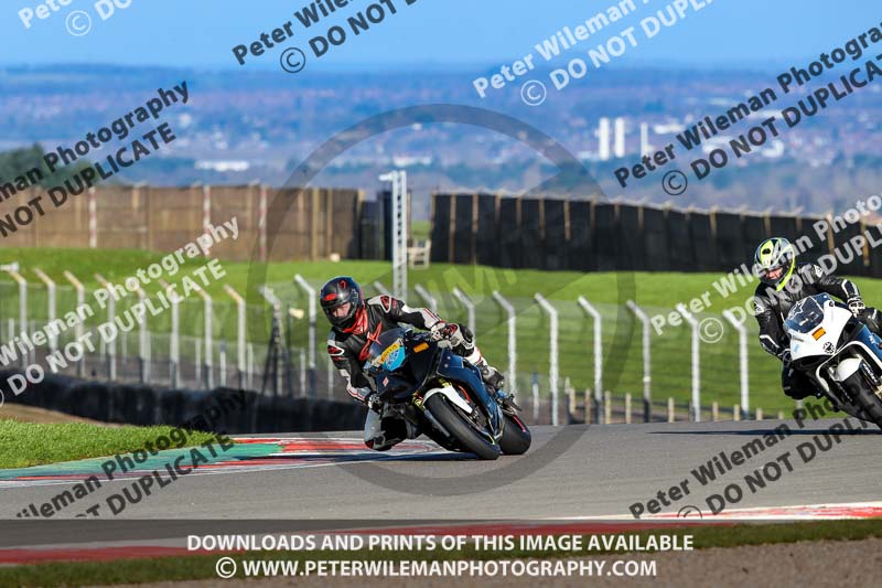 donington no limits trackday;donington park photographs;donington trackday photographs;no limits trackdays;peter wileman photography;trackday digital images;trackday photos